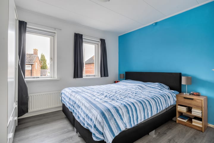 Photo 18 of Beatrixstraat 28