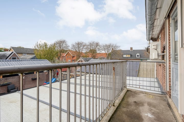 Photo 27 of Beatrixstraat 28