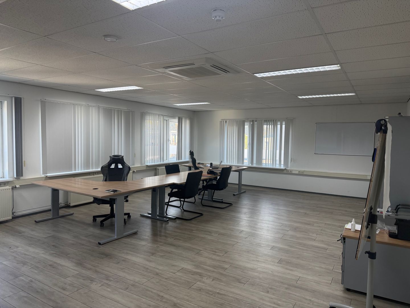 Bekijk foto 3 van Schutkolk 4-E