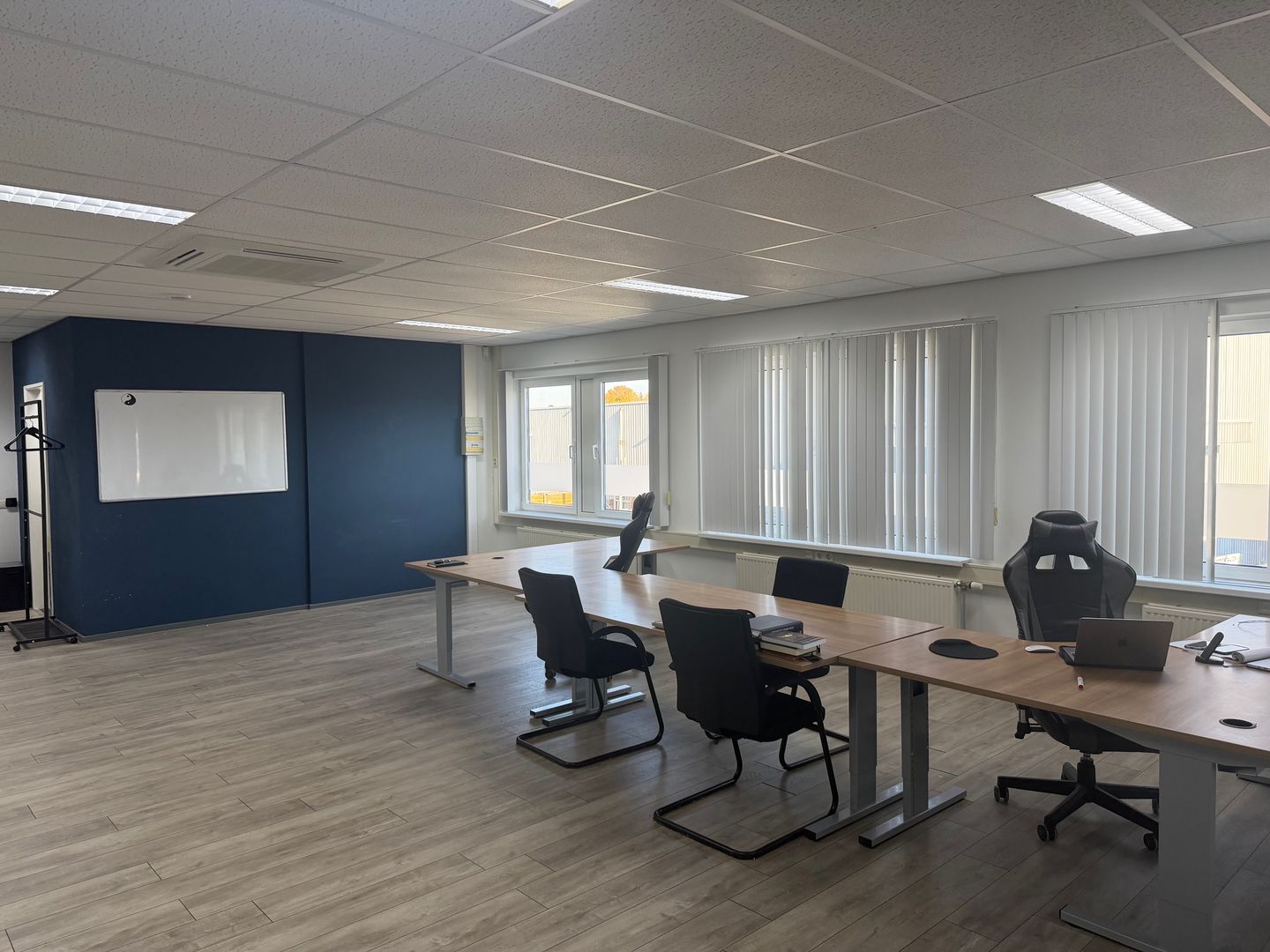 Bekijk foto 4 van Schutkolk 4-E