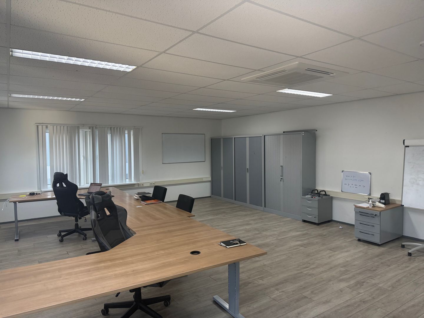 Bekijk foto 5 van Schutkolk 4-E