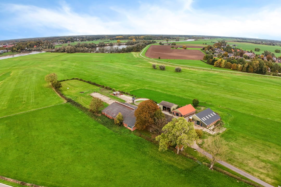 Photo 2 of Dierenseweg 4