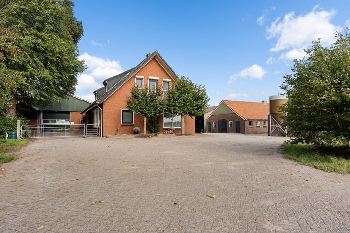 Photo 5 of Dierenseweg 4