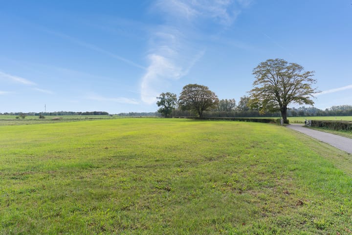 Photo 6 of Dierenseweg 4