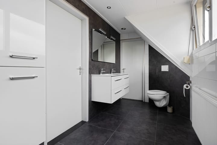 Photo 31 of Dierenseweg 4