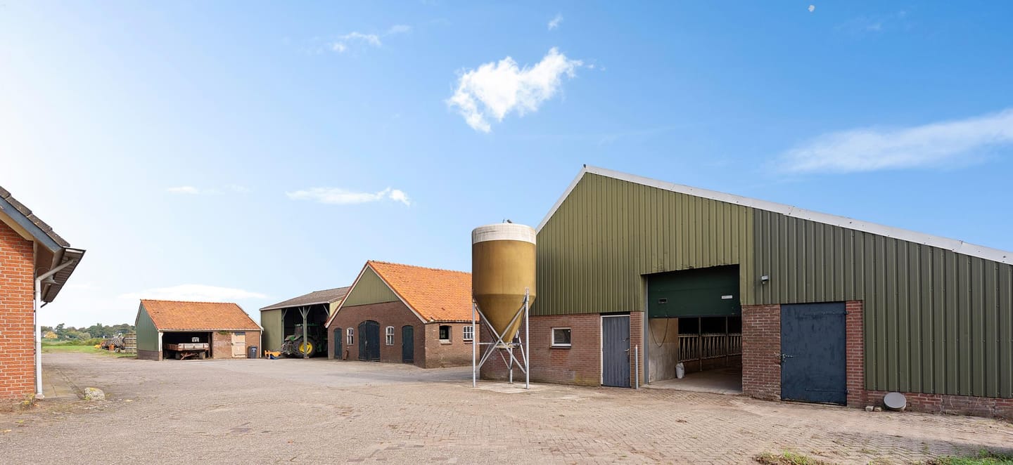 Photo 40 of Dierenseweg 4