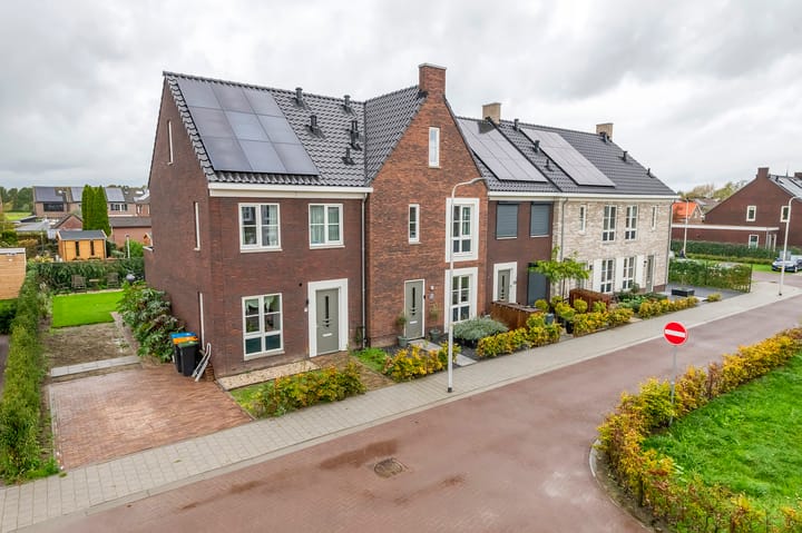 Photo 32 of Steegakker 15