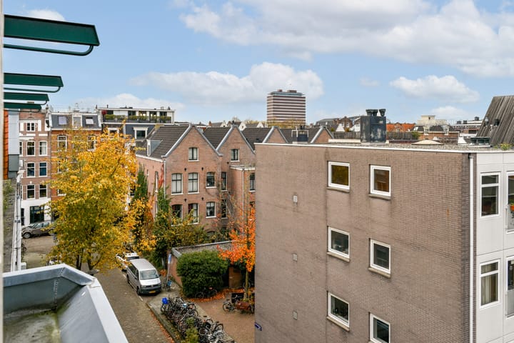 Photo 22 of Deymanstraat 14-1