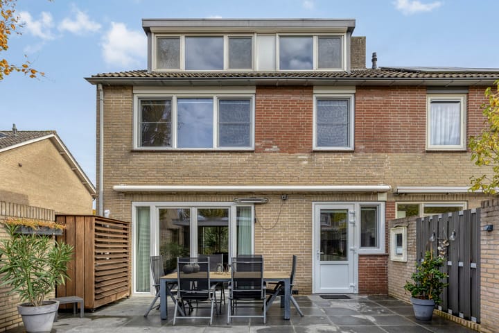 Foto 35 van Anna Blamanstraat 3