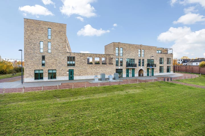 Photo 68 of Gentastraat 46