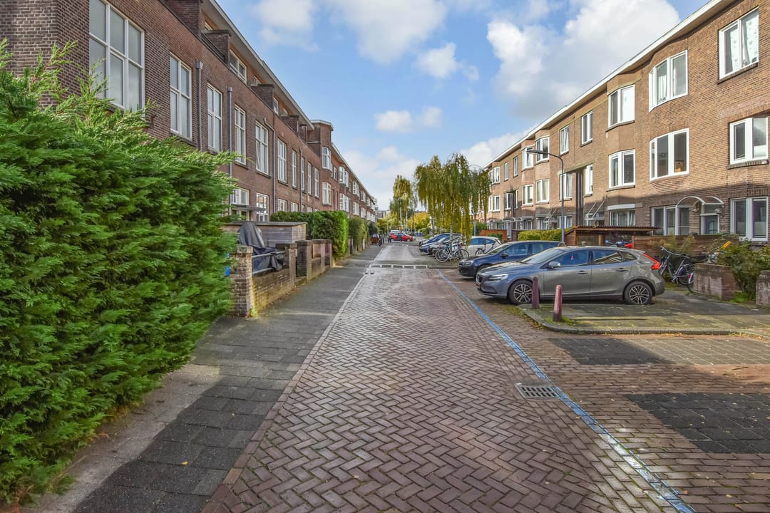 Foto 43 van van Naeltwijckstraat 117