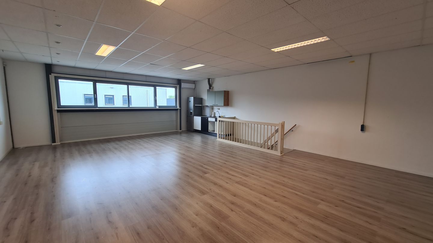 Bekijk foto 3 van Xenonstraat 76