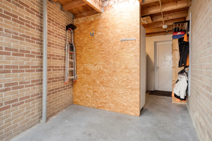 Photo 33 of Sabelmarter 1