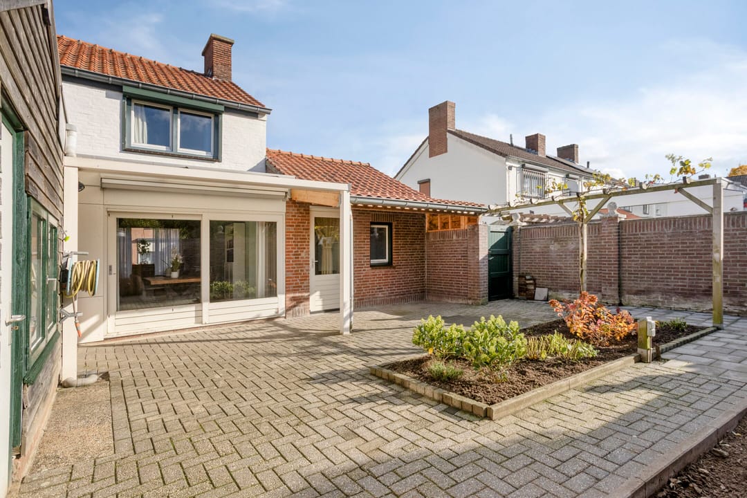 Photo 37 of Prinses Beatrixstraat 4