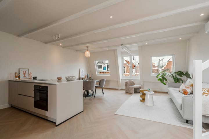 Photo 2 of Bosboom Toussaintstraat 19-4