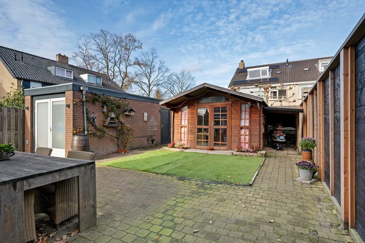 Photo 9 of Laarderweg 36