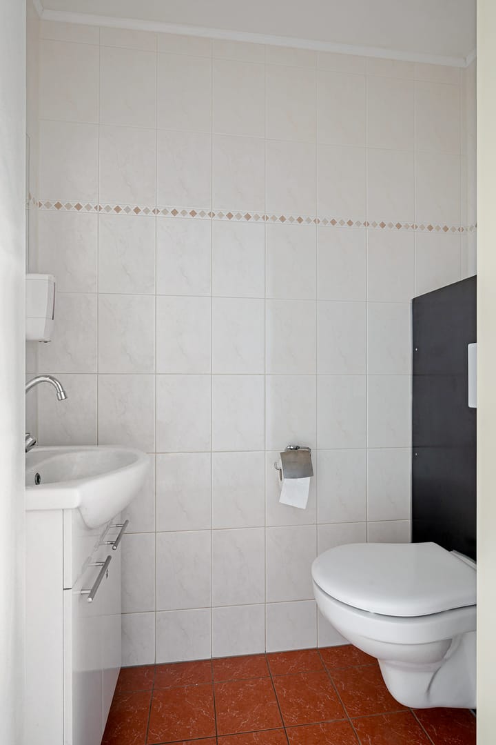 Photo 13 of Laarderweg 36