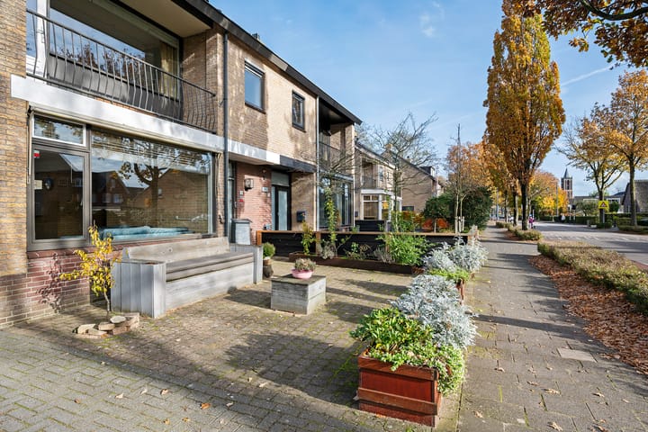 Photo 27 of Laarderweg 36