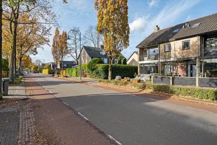 Photo 29 of Laarderweg 36