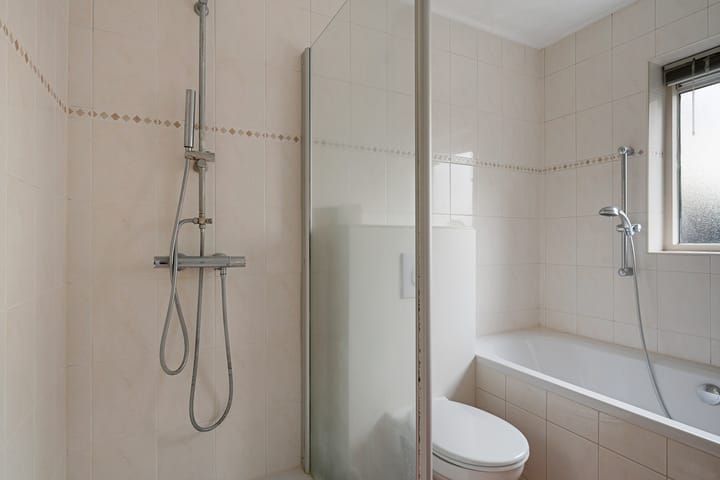 Photo 17 of Laarderweg 36