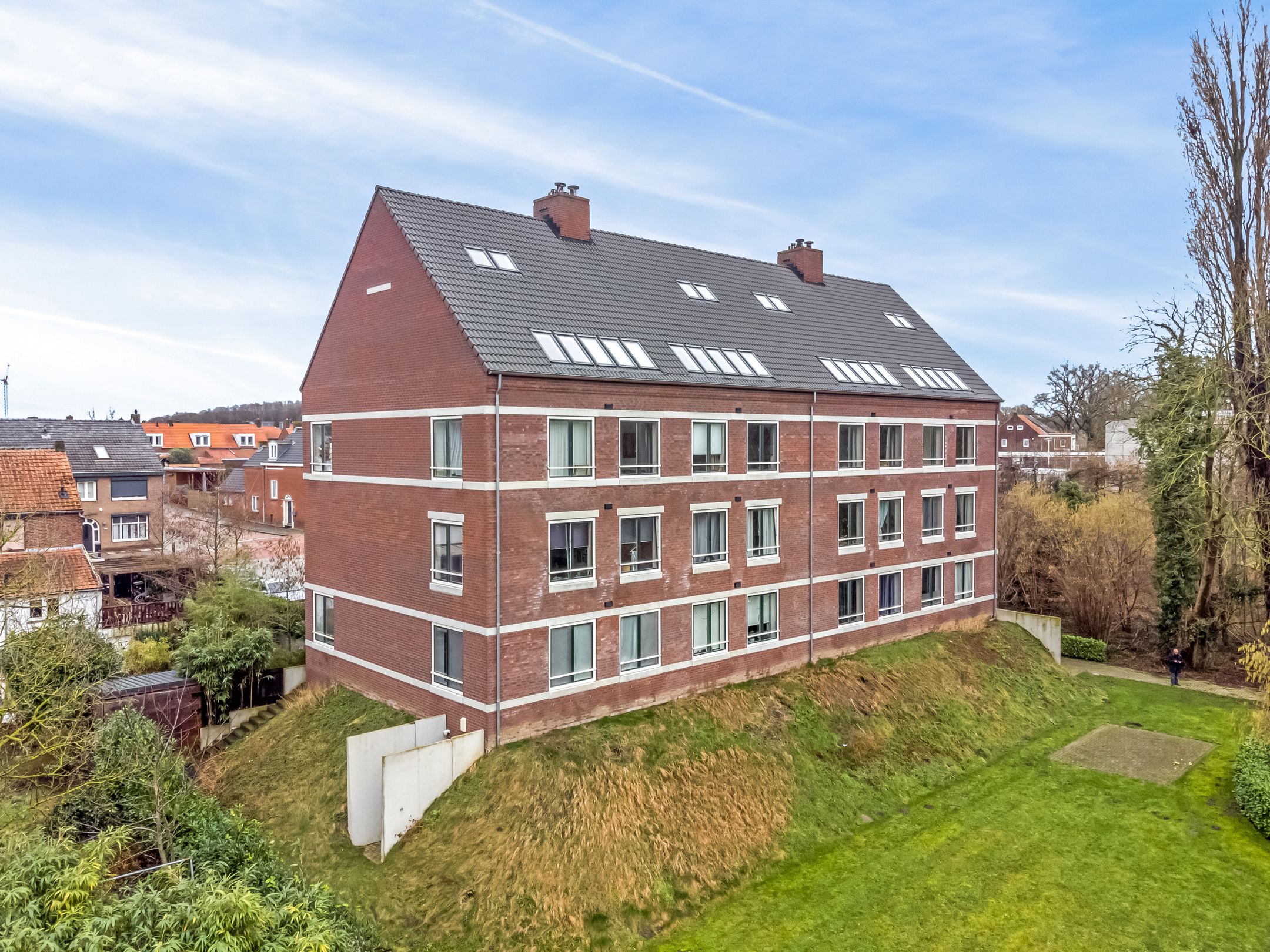 Photo 24 of Slousweg 8