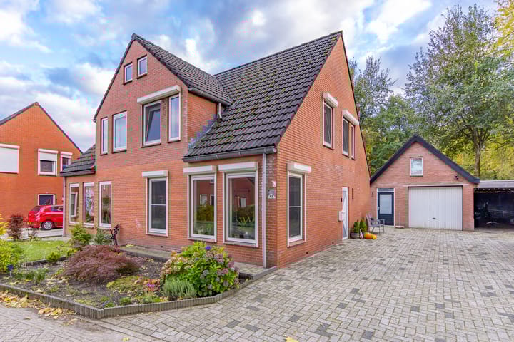 Foto 1 van Veenbes 43