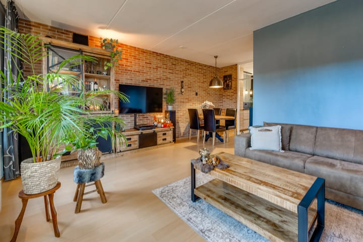 Foto 10 van Veenbes 43