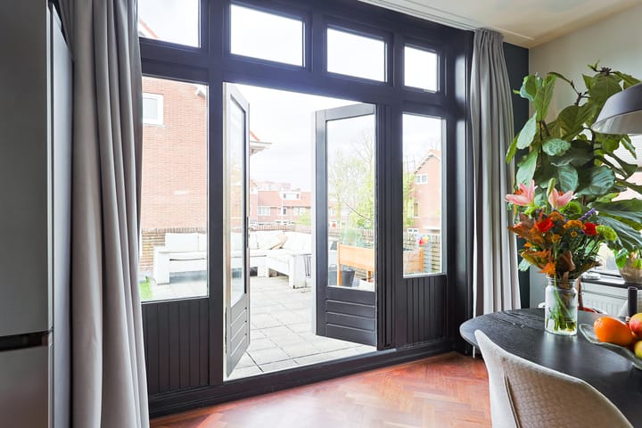 Photo 12 of Hooft Graaflandstraat 113-BS