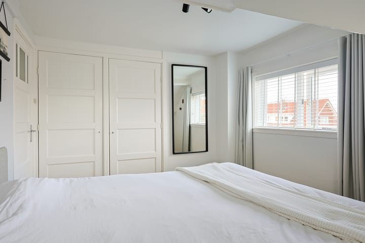 Photo 32 of Hooft Graaflandstraat 113-BS