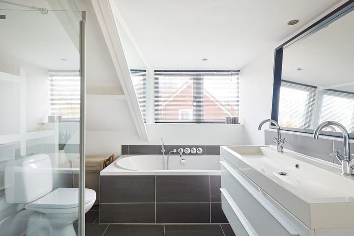 Photo 36 of Hooft Graaflandstraat 113-BS