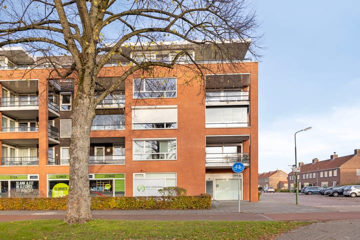 Foto 36 van Don Boscostraat 132