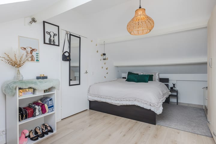 Photo 21 of Sirius 20