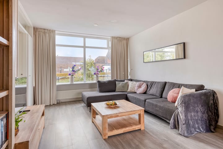 Photo 6 of Ambachtshof 57