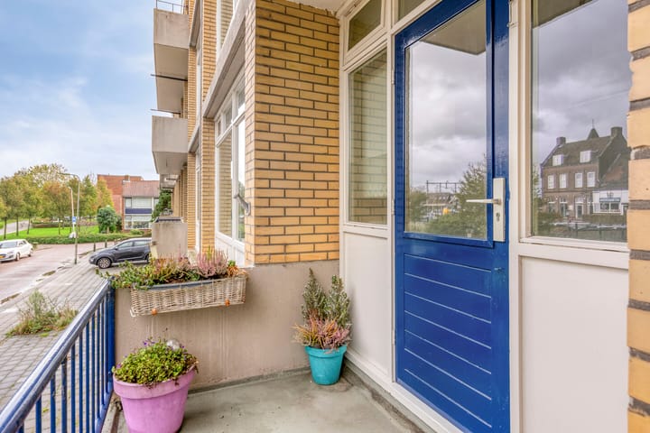 Photo 10 of Ambachtshof 57