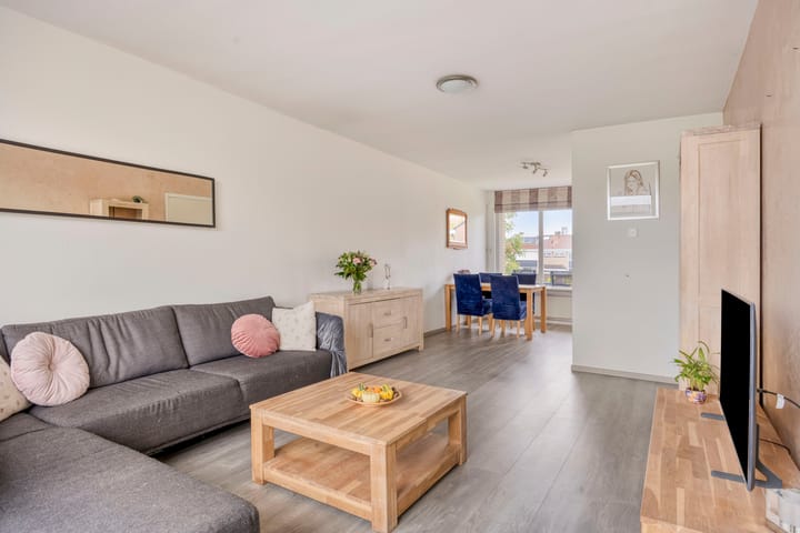 Photo 11 of Ambachtshof 57