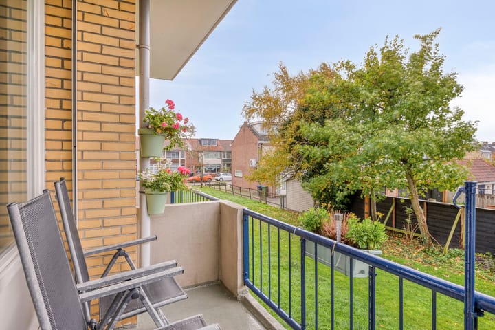 Photo 16 of Ambachtshof 57