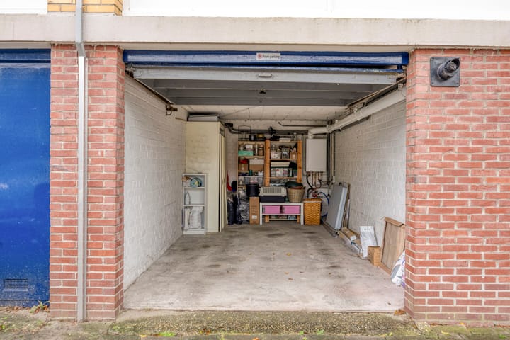 Photo 29 of Ambachtshof 57