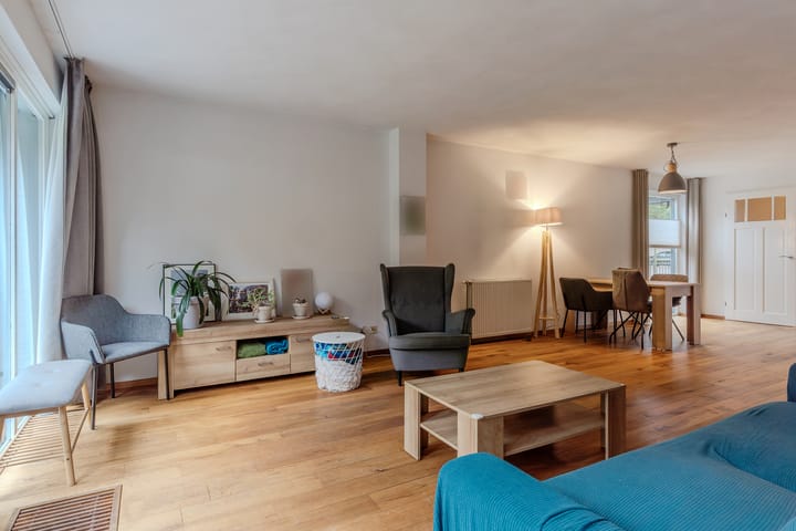 Foto 8 van Distelbergstraat 20