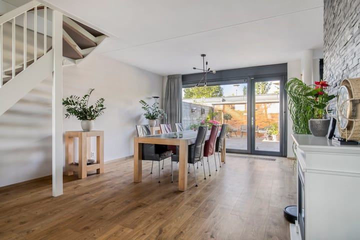 Photo 9 of Romenpad 9