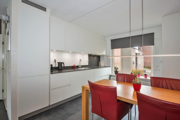 Foto 10 van Cornelis Dopperstraat 112