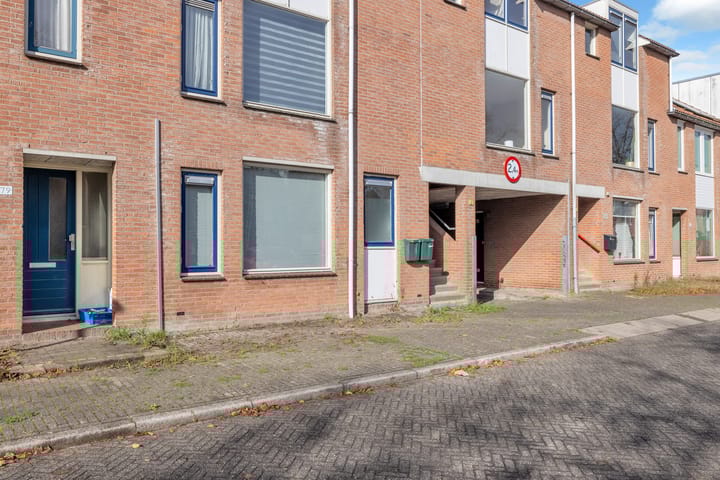 Foto 3 van Ekster 82