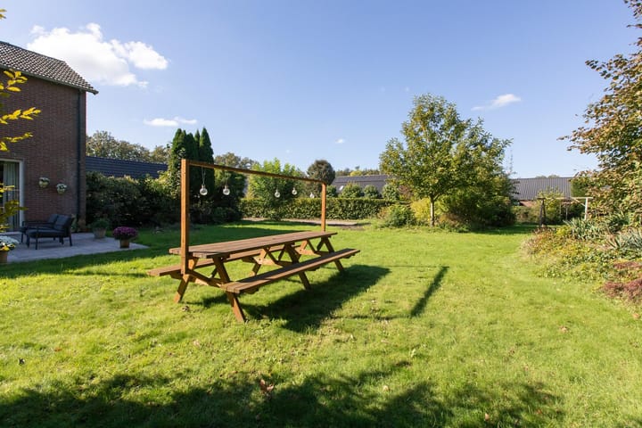 Photo 13 of Monseigneur Hendriksenstraat 18-A