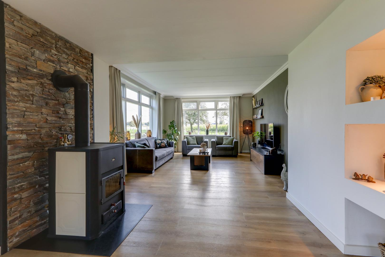 Foto 21 van Monseigneur Hendriksenstraat 18-A