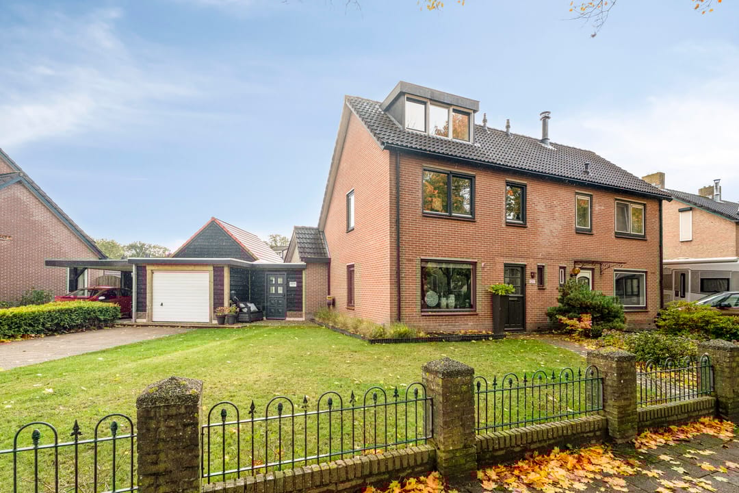 Photo 1 of Nijverheidsweg 125-B