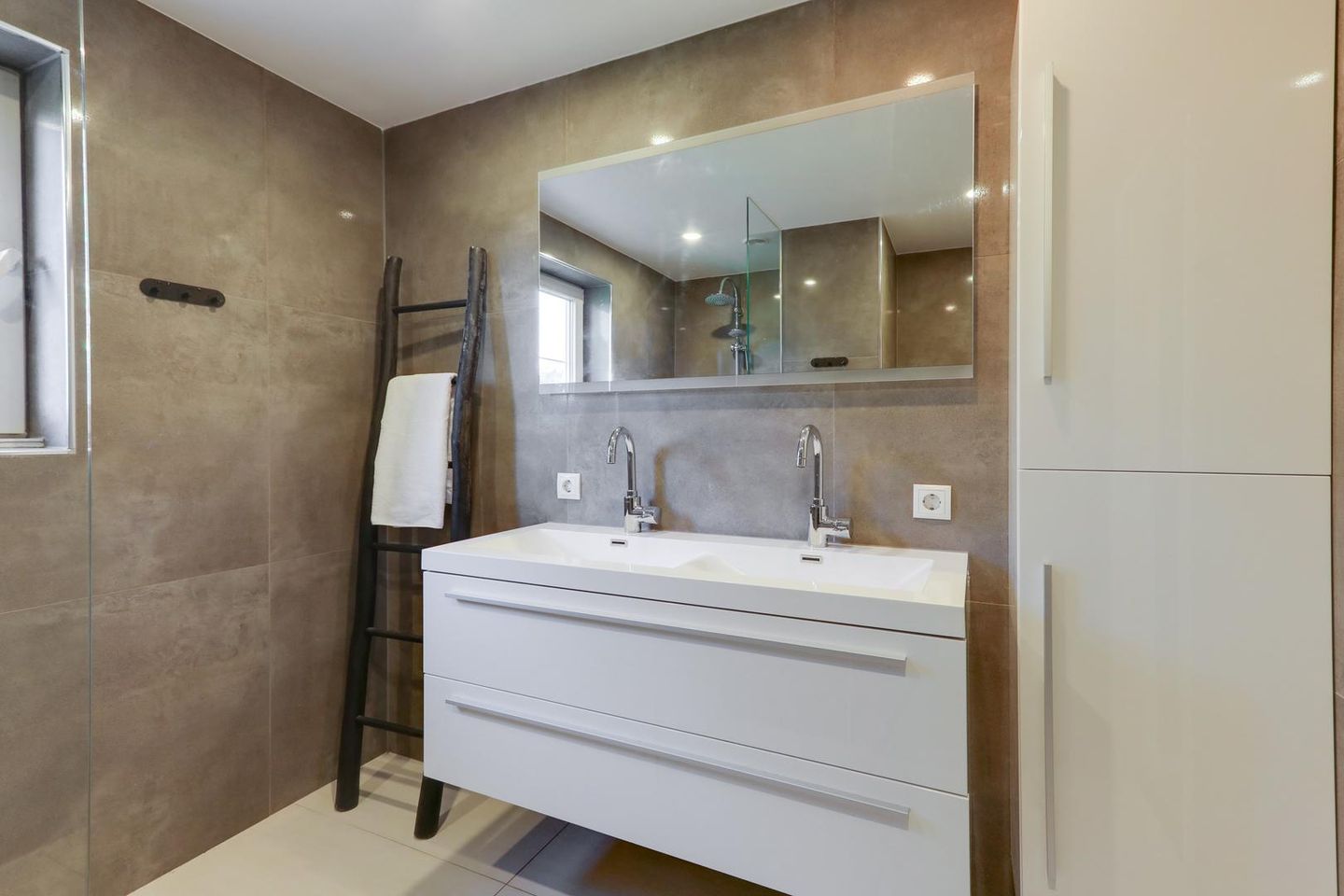 Foto 40 van Monseigneur Hendriksenstraat 18-A