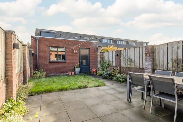 Photo 27 of Manderveenstraat 32