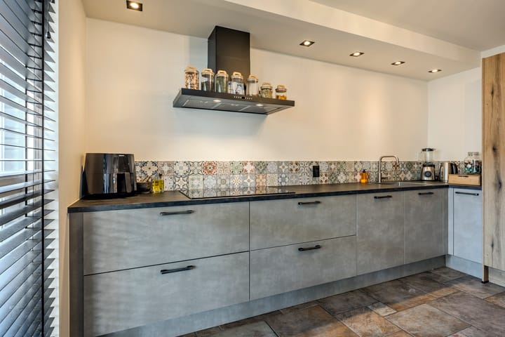 Photo 10 of Manderveenstraat 32