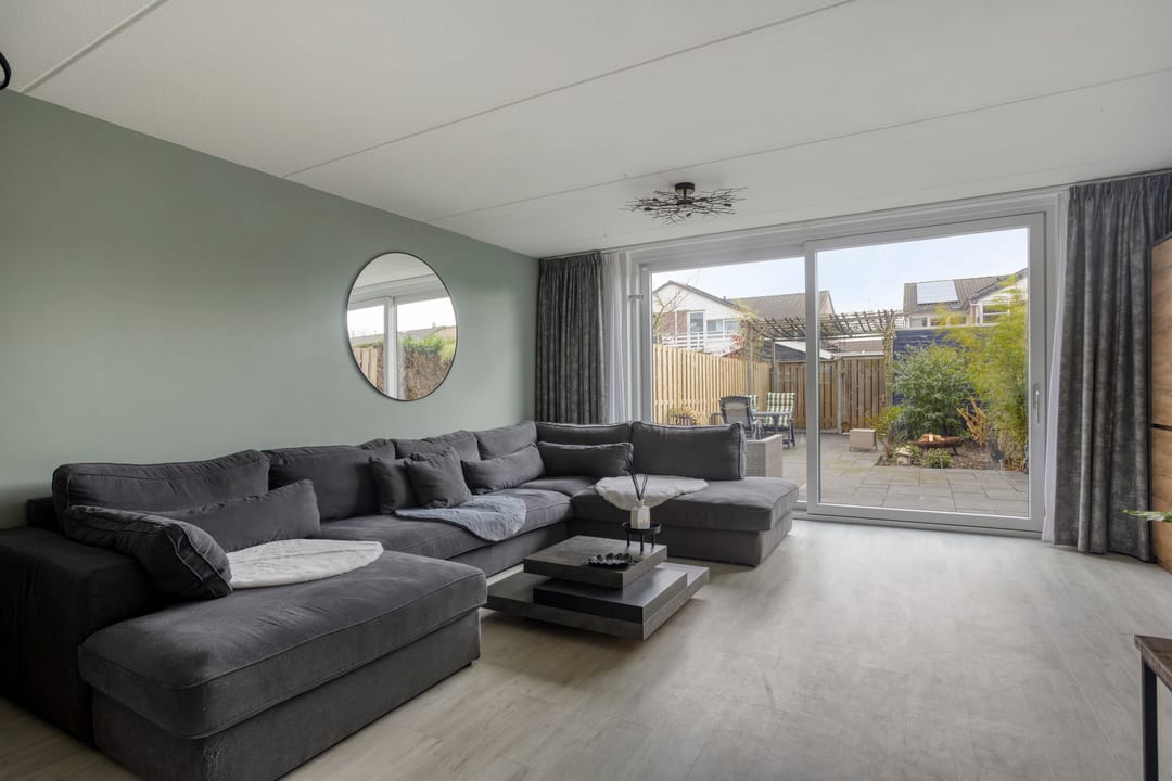 Photo 7 of Botertonstraat 17
