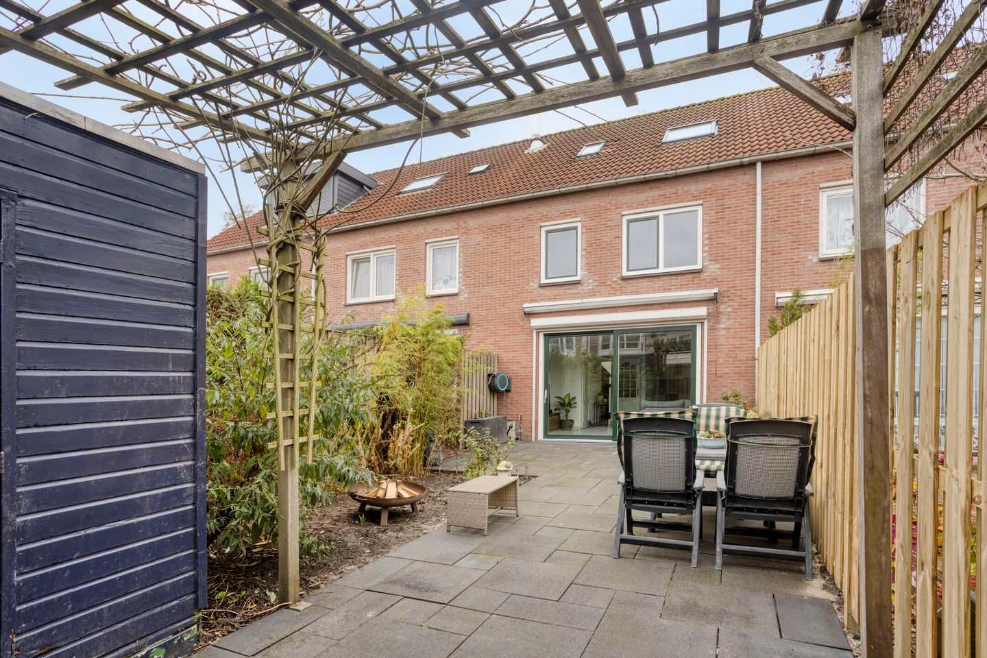 Photo 35 of Botertonstraat 17