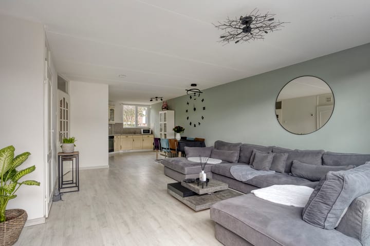 Photo 3 of Botertonstraat 17